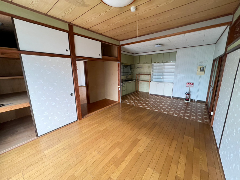 吉久木町 店舗兼住宅