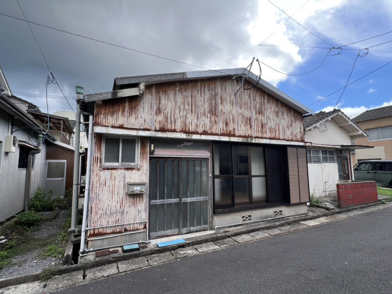 幸町 貸し倉庫