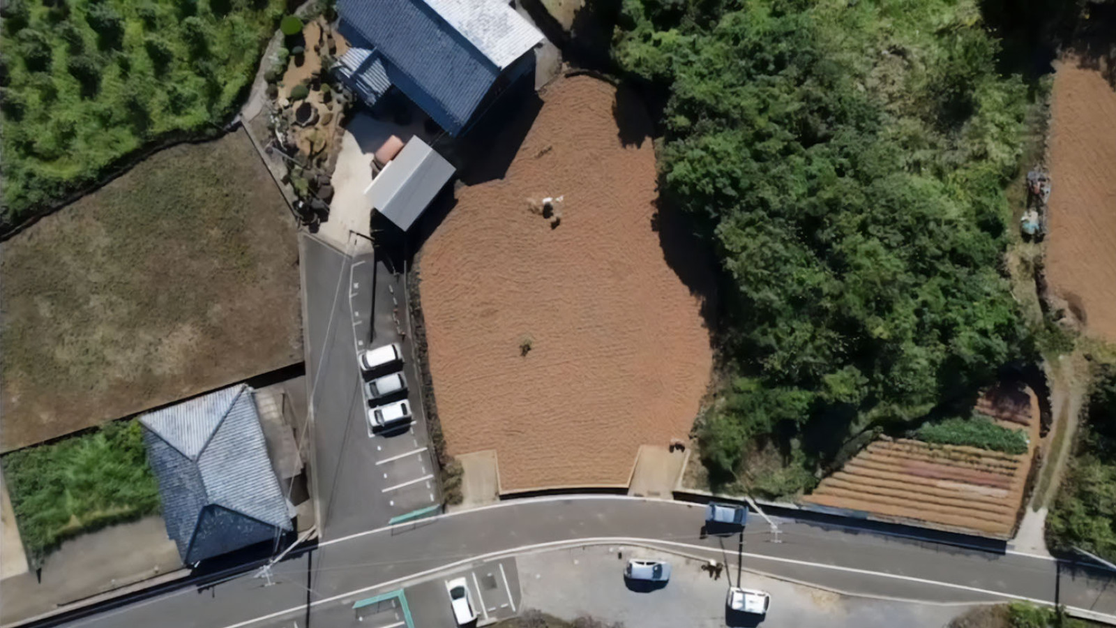 富江町狩立の土地