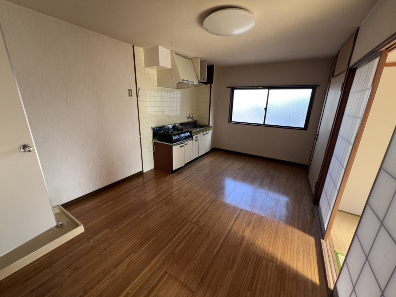 江口ビル 301号室