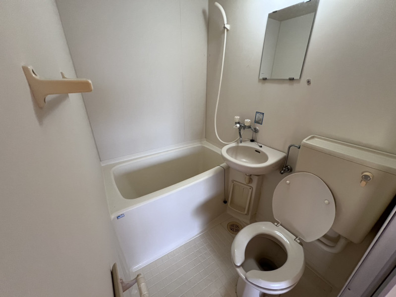 江口ビル 301号室