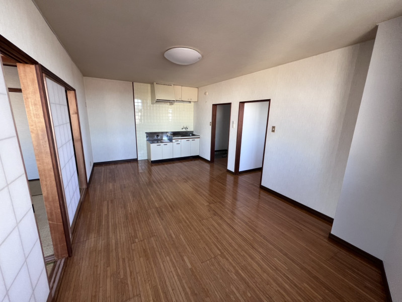 江口ビル 402号室