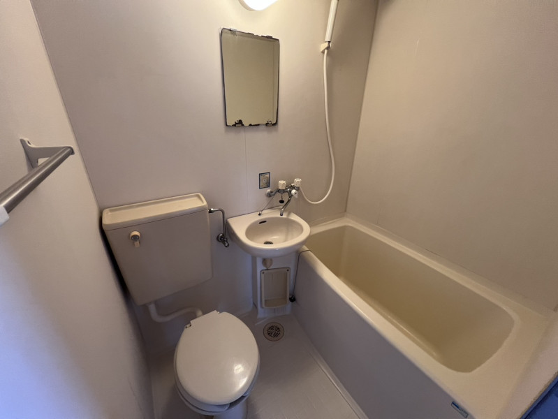 江口ビル 402号室