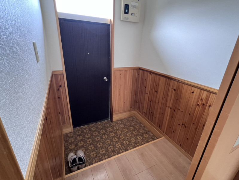 田口アパート 202号室