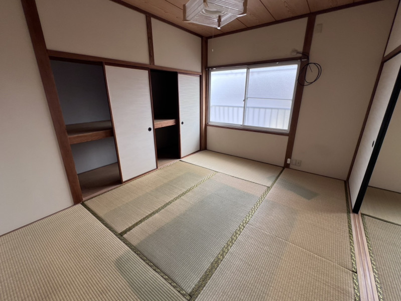 田口アパート 202号室