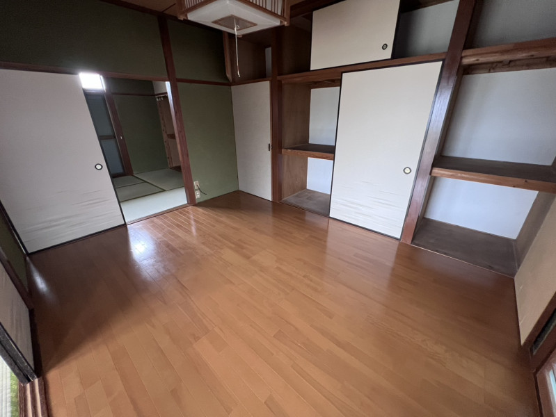 横枕住宅 1号室