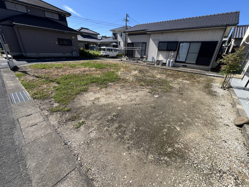 新港町の土地①